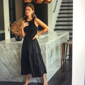 Pampelone Perle Midi Dress